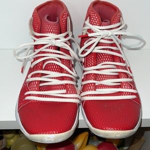 Under Armor US Size 9 high top red and white lace up sneakers